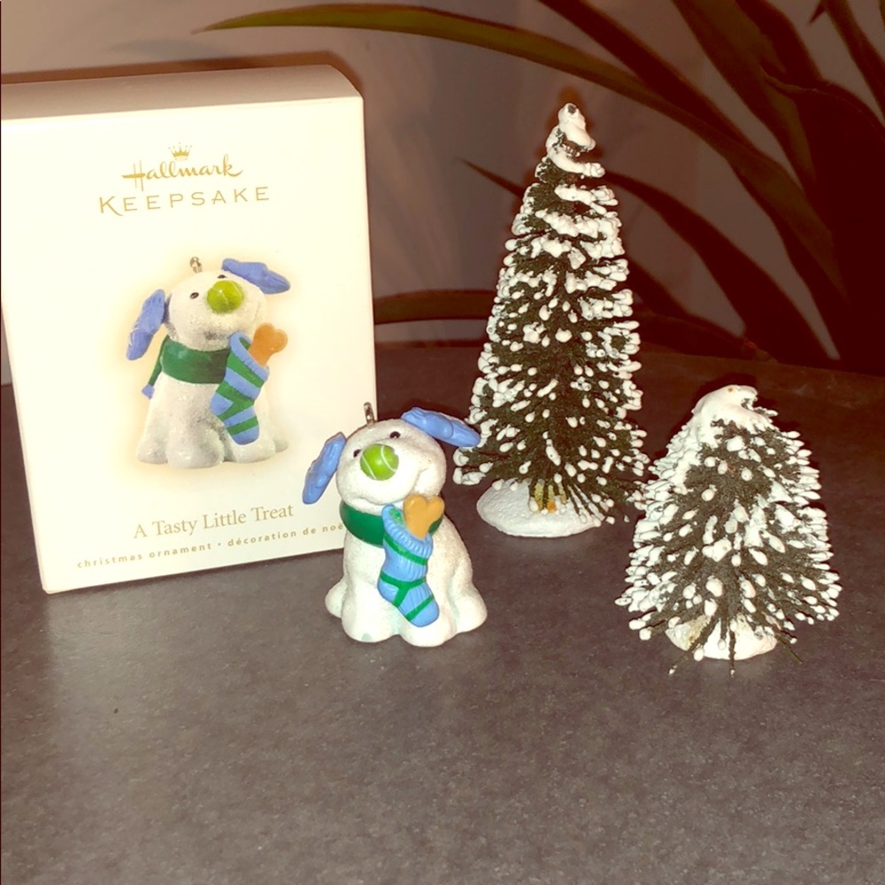 🎄EUC Hallmark Keepsake A Tasty Little Treat🎄